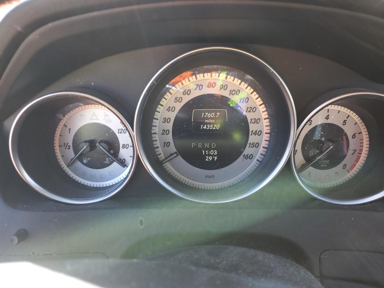 2013 Mercedes-Benz C-klasse VIN WDDGF8AB7DR287713 Copart auction photo, side / all over damage thumbnail 9