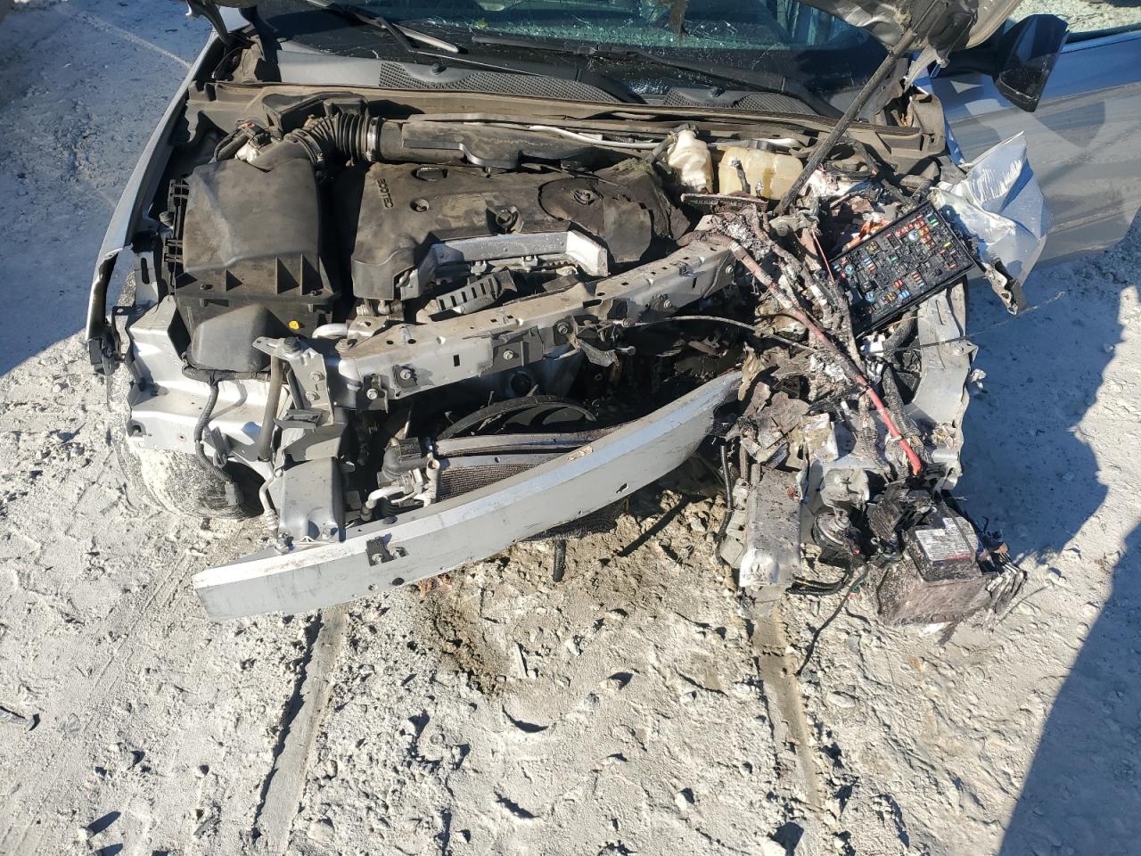 2018 Chevrolet Impala VIN 2G11Z5SA9J9175358 Copart auction photo, burn - engine / all over damage thumbnail 11