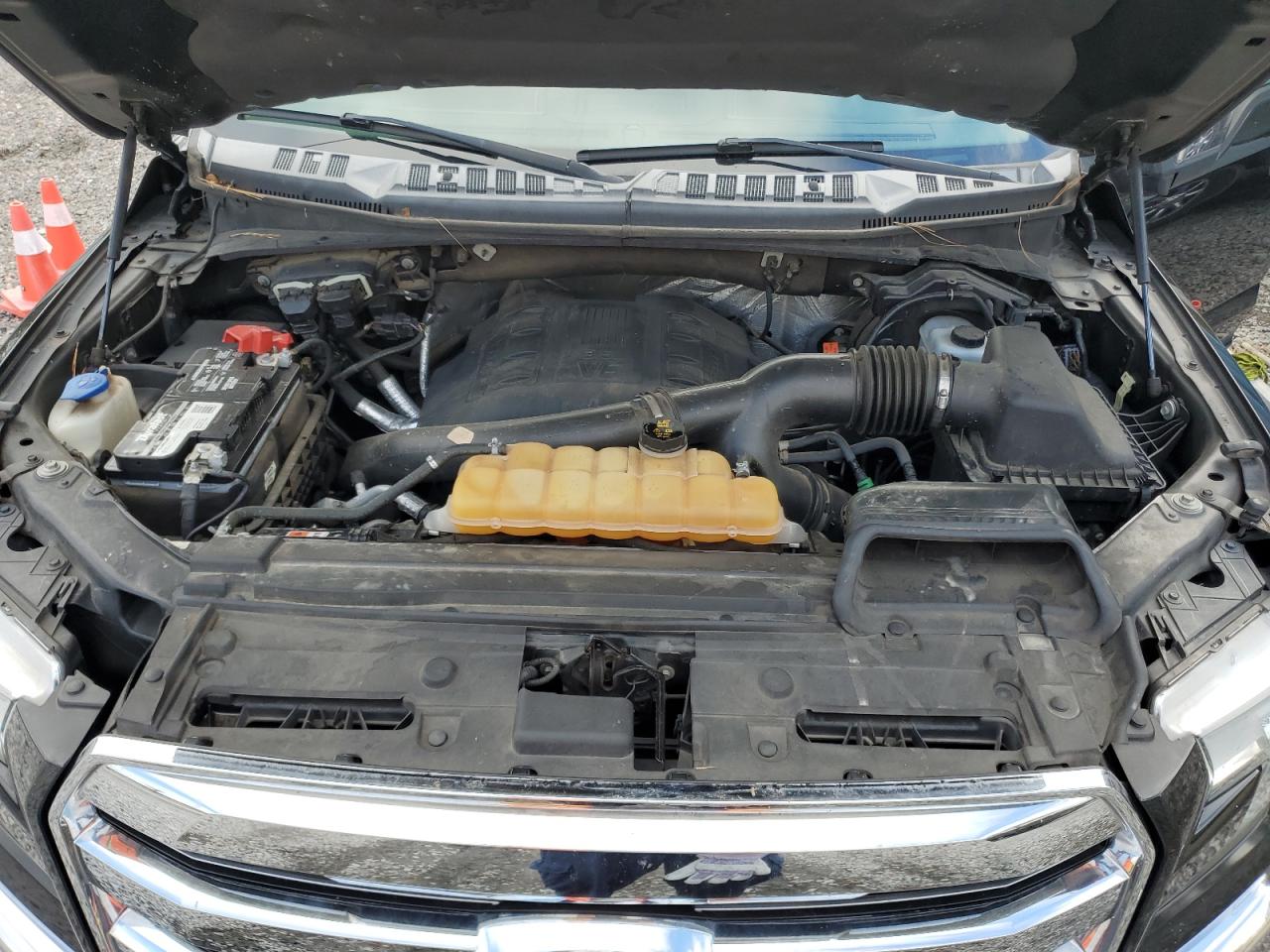 2015 Ford F-150 VIN 1FTEW1EGXFFB94641 Copart auction photo, front end / top/roof damage thumbnail 11