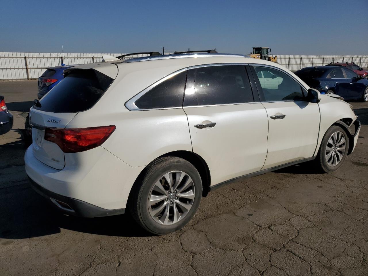 2014 Acura MDX VIN 5FRYD4H6XEB016060 Copart auction photo, front end damage thumbnail 3