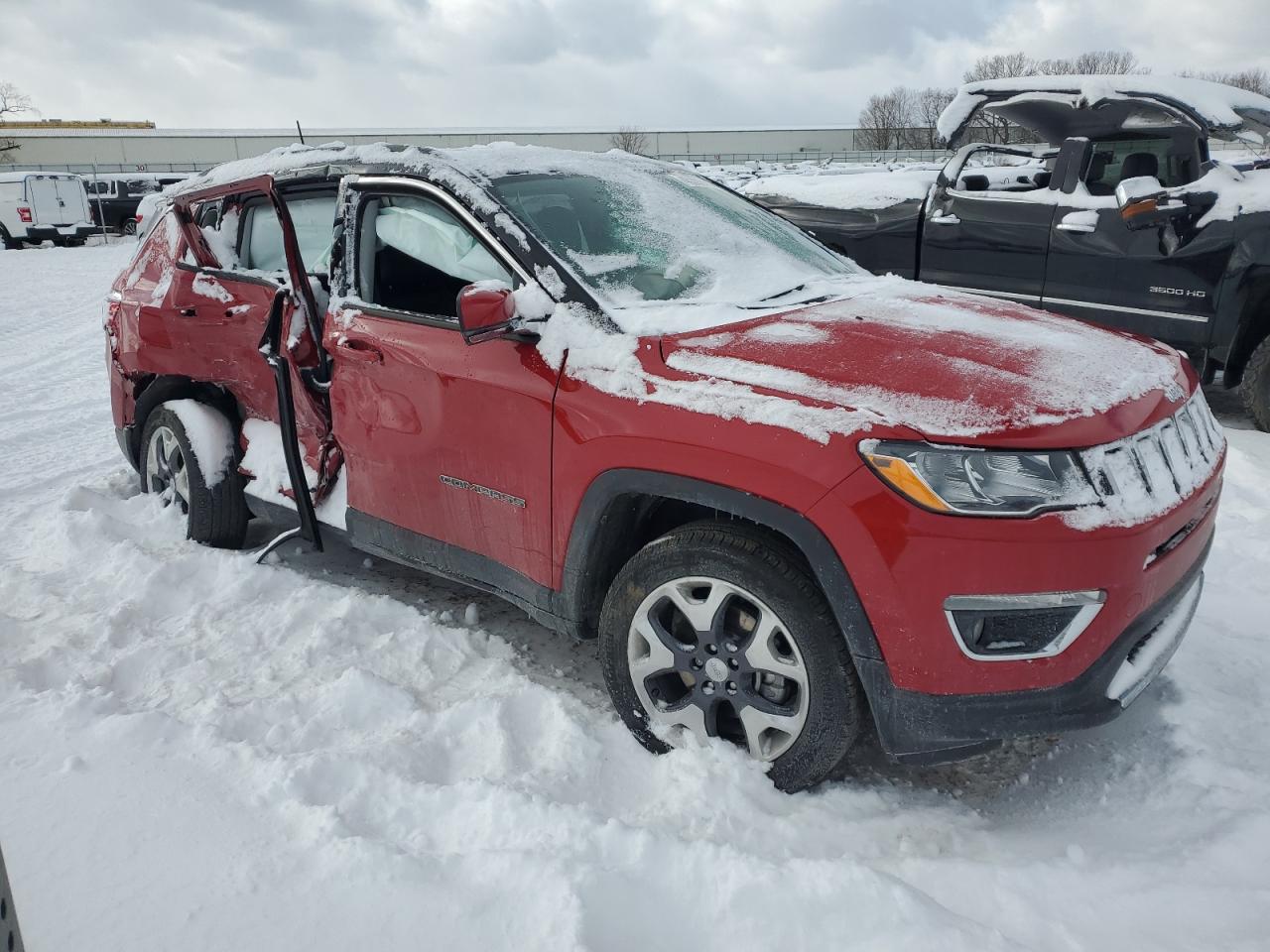 2020 Jeep Compass VIN 3C4NJDCB9LT155323 Copart auction photo, side damage thumbnail 4