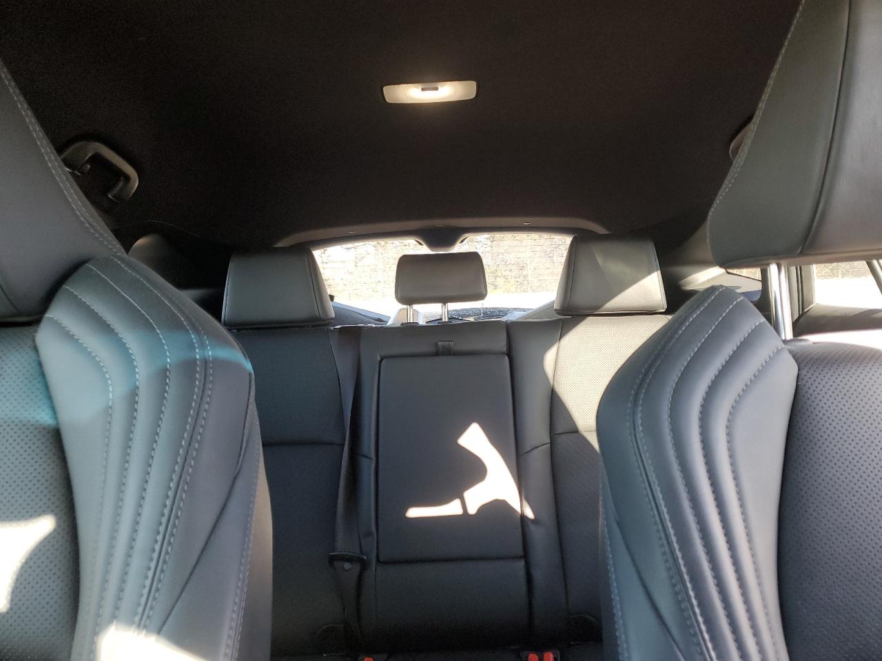 2021 Toyota Venza VIN JTEAAAAH1MJ024735 Copart auction photo, rear end / minor dent/scratches damage thumbnail 10