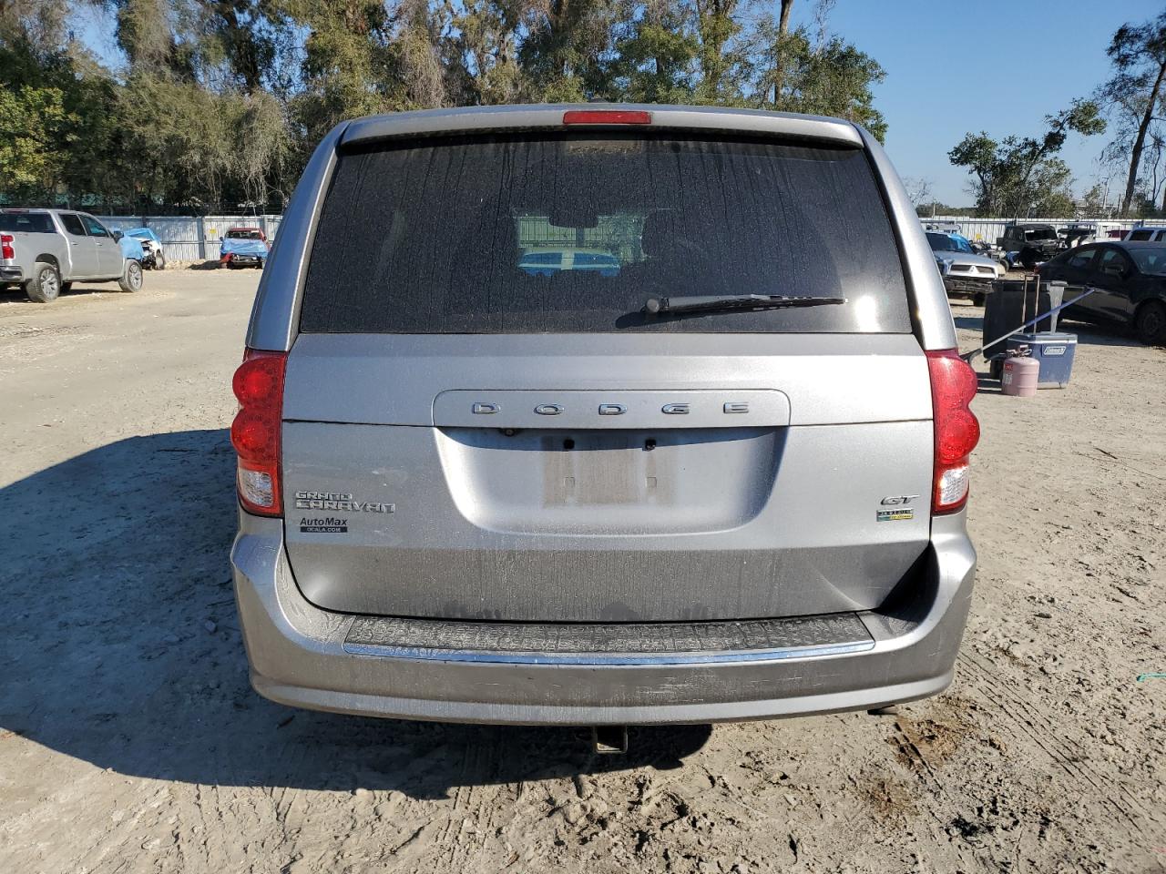 2019 Dodge Caravan VIN 2C4RDGEG2KR611005 Copart auction photo, front end / minor dent/scratches damage thumbnail 6