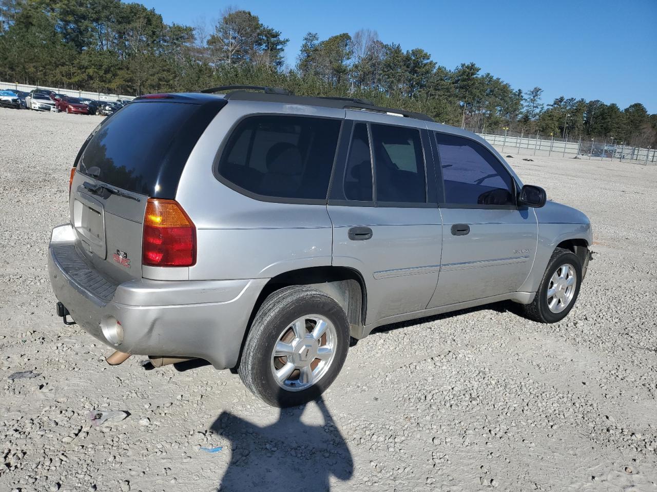 2006 GMC Envoy VIN 1GKDS13S462216479 Copart auction photo, front end damage thumbnail 3