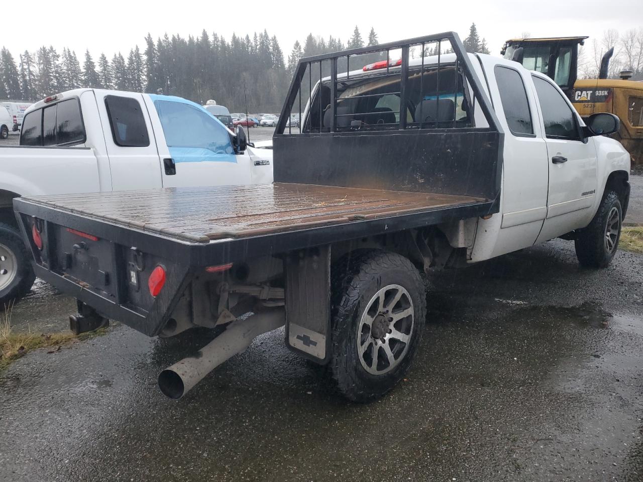2007 Chevrolet Silverado VIN 1GCHK29677E585124 Copart auction photo, top/roof / rear end damage thumbnail 3