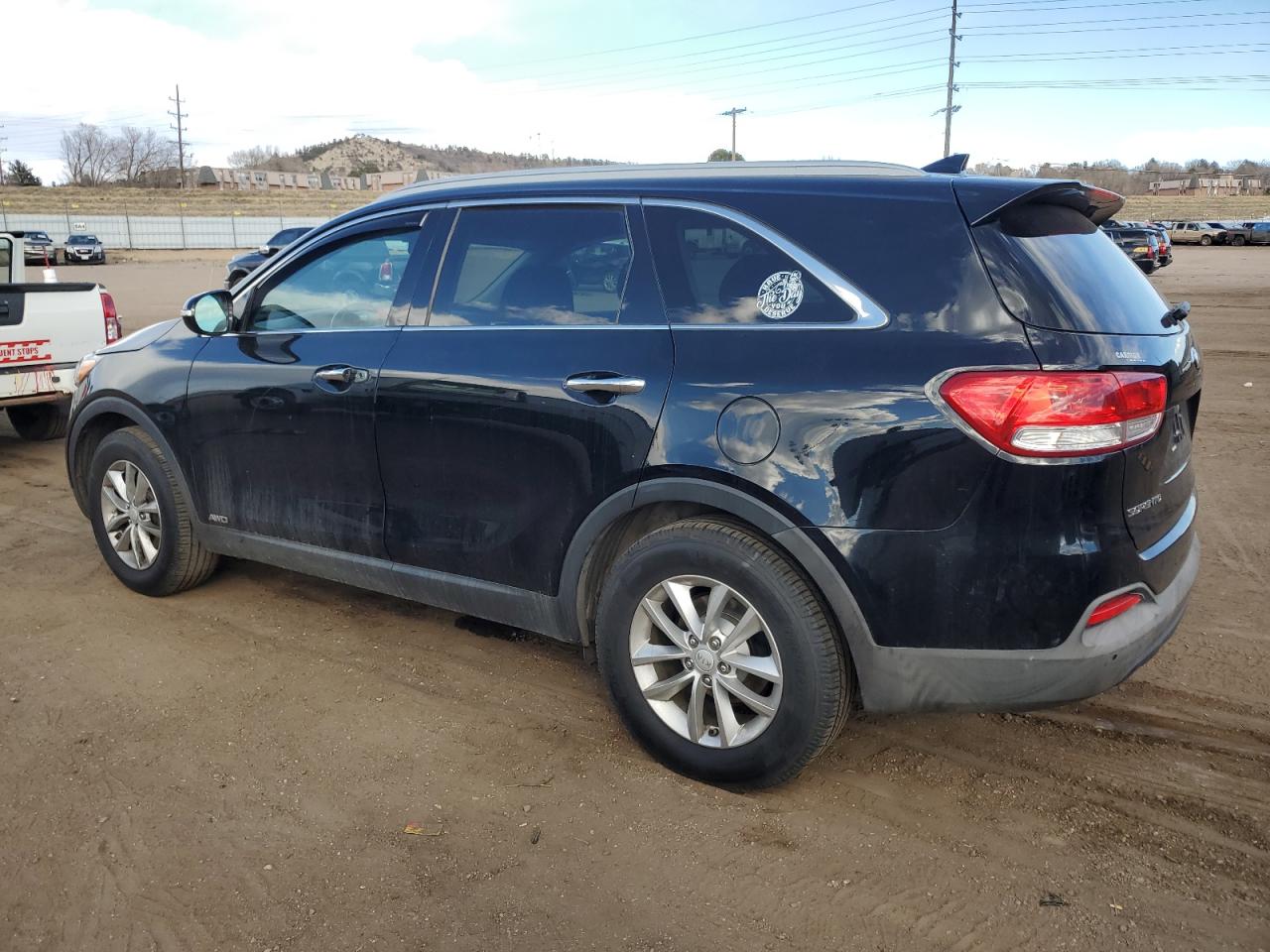2016 KIA Sorento VIN 5XYPGDA30GG065381 Copart auction photo, vandalism damage thumbnail 2
