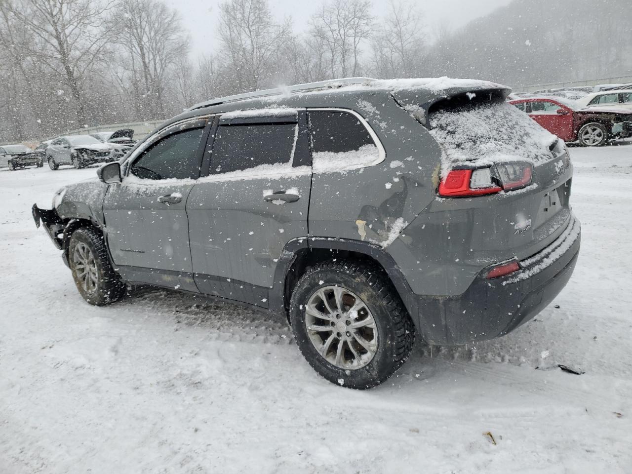2019 Jeep Grand Cherokee VIN 1C4PJMLB1KD465883 Copart auction photo, rollover damage thumbnail 2