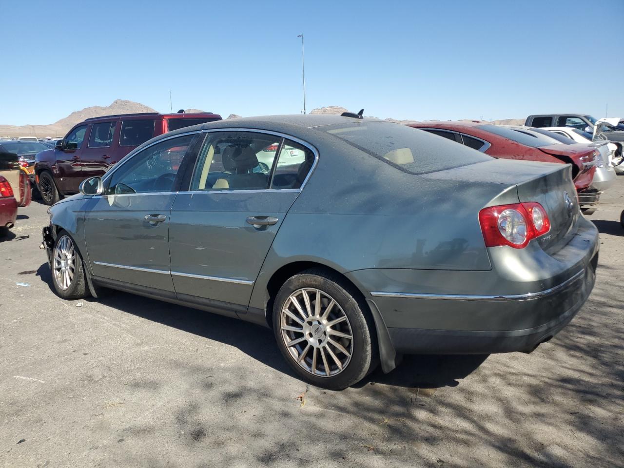 2006 Volkswagen Passat VIN WVWFU73C86P144022 Copart auction photo, front end damage thumbnail 2