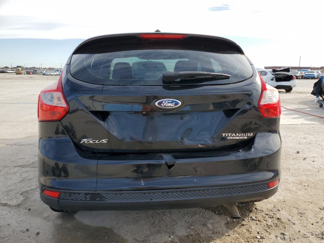 2013 Ford Focus VIN 1FADP3N20DL381013 Copart auction photo, front end / all over damage thumbnail 6
