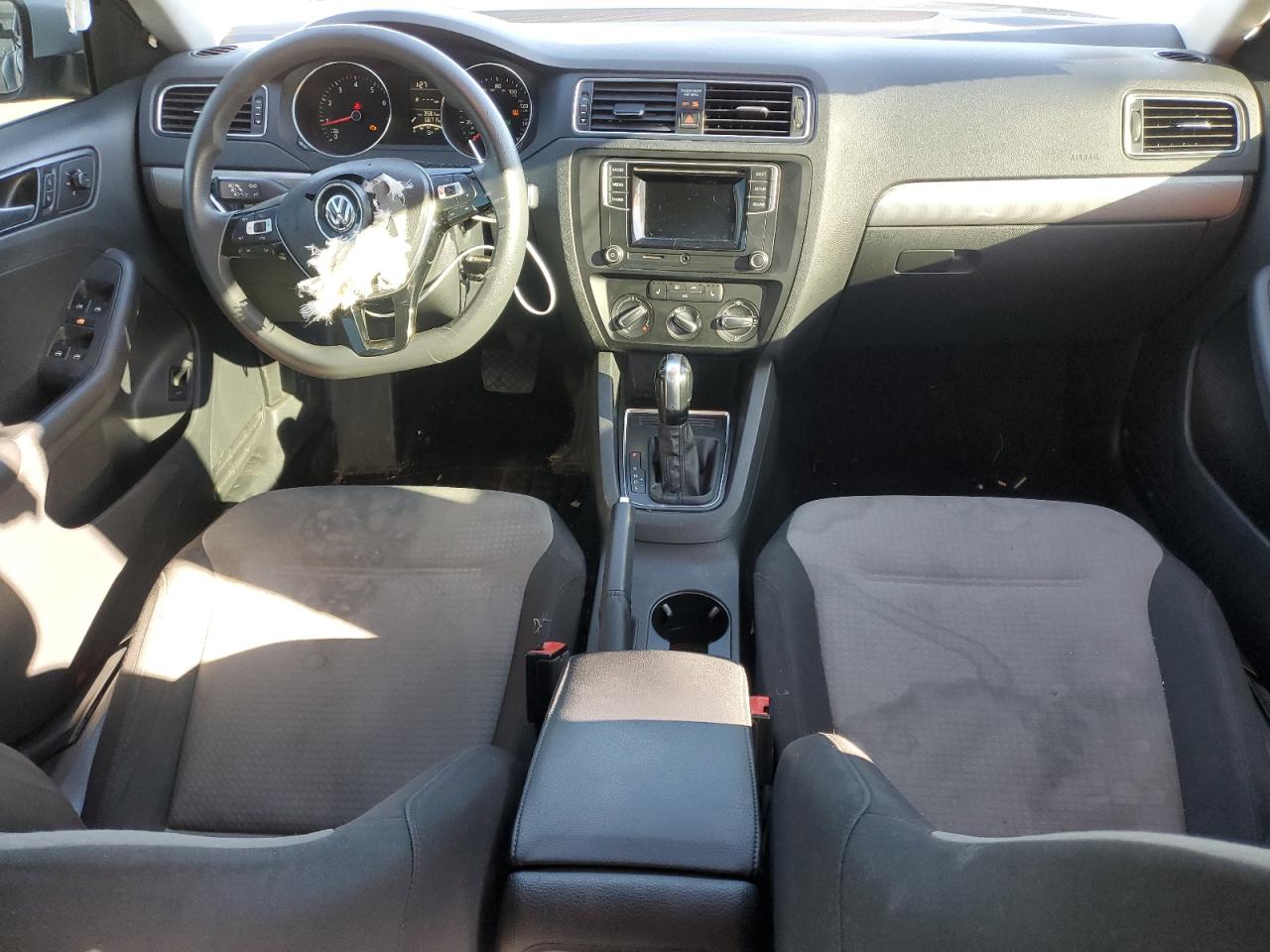 2017 Volkswagen Jetta VIN 3VW2B7AJ6HM337250 Copart auction photo, front end damage thumbnail 8