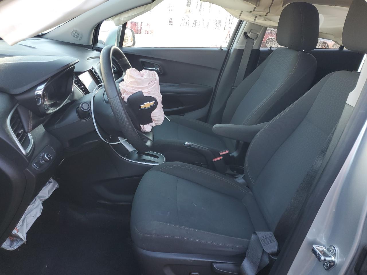 2020 Chevrolet Trax VIN KL7CJKSB8LB032656 Copart auction photo, front end damage thumbnail 7