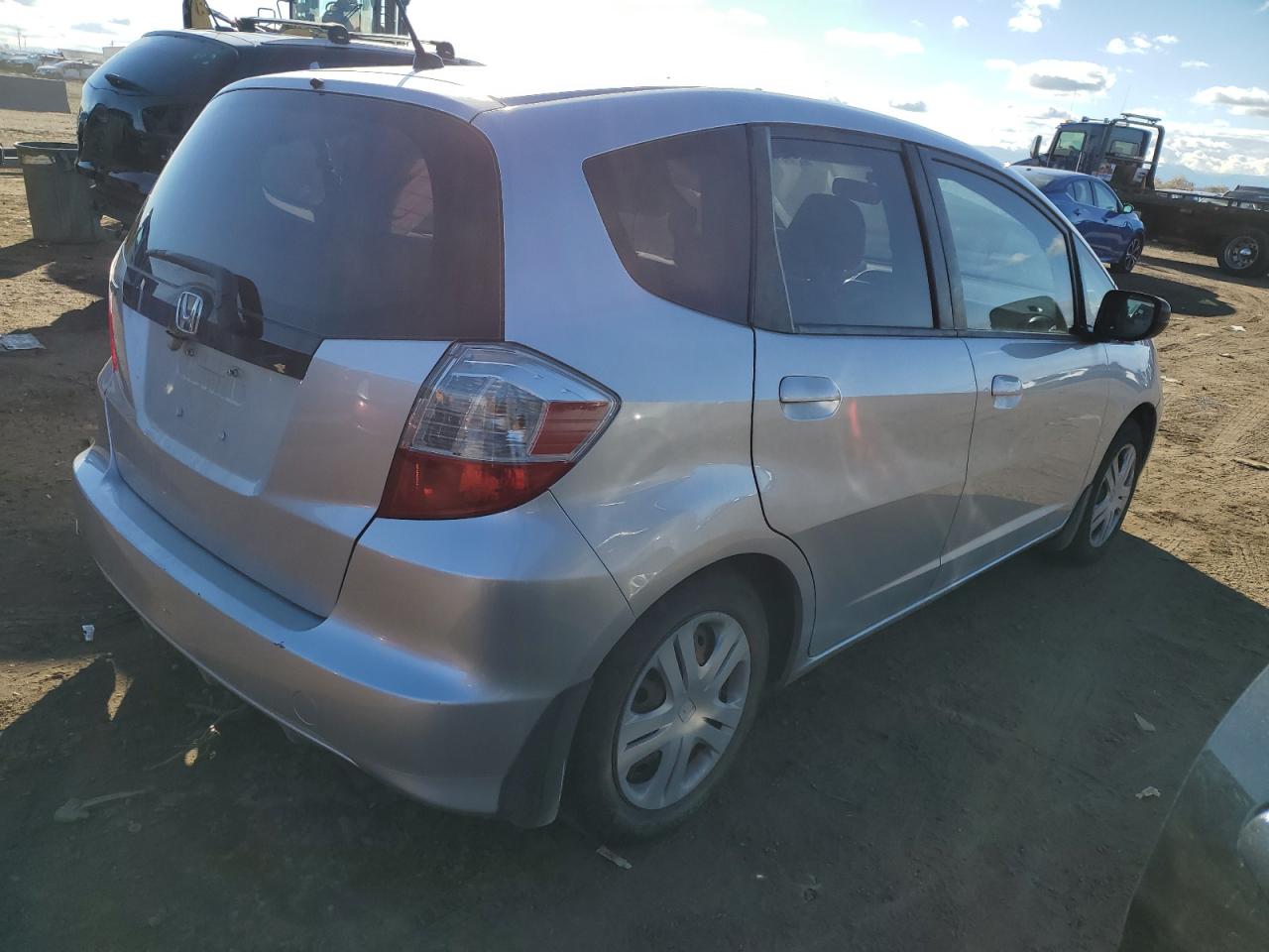 2011 Honda Fit VIN JHMGE8H31BS004254 Copart auction photo, side damage thumbnail 3