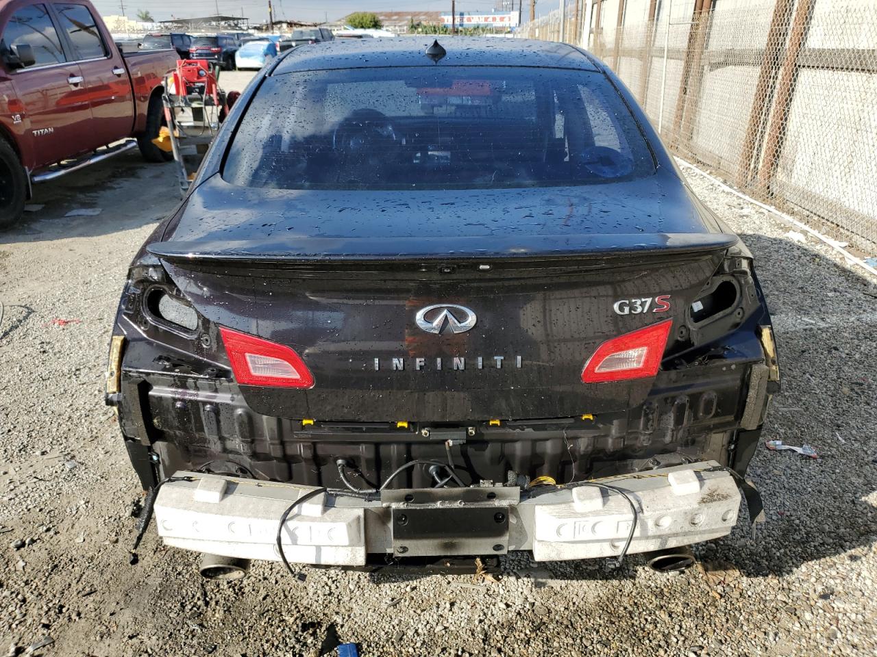 2011 Infiniti G VIN JN1CV6AP3BM500620 Copart auction photo, stripped damage thumbnail 6