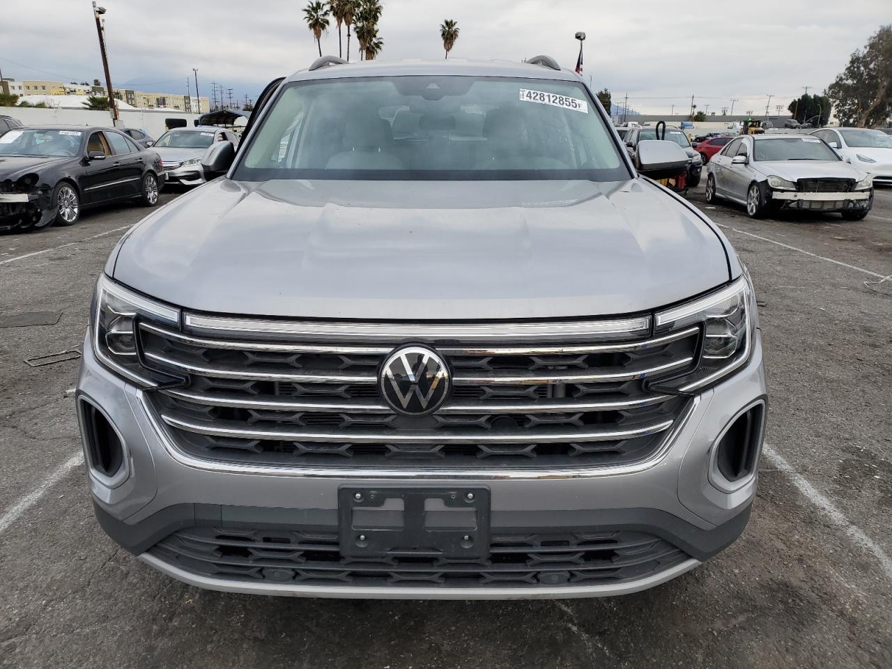 2024 Volkswagen Atlas VIN 1V2DR2CA3RC519996 Copart auction photo, side / undercarriage damage thumbnail 5