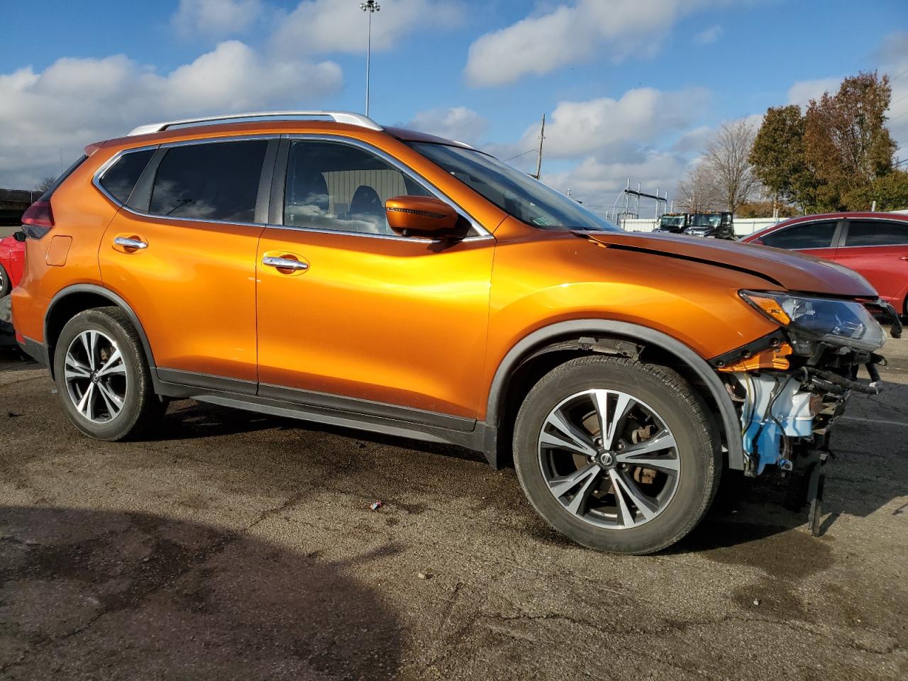 2020 Nissan Rogue VIN JN8AT2MV4LW113081 Copart auction photo, front end damage thumbnail 4