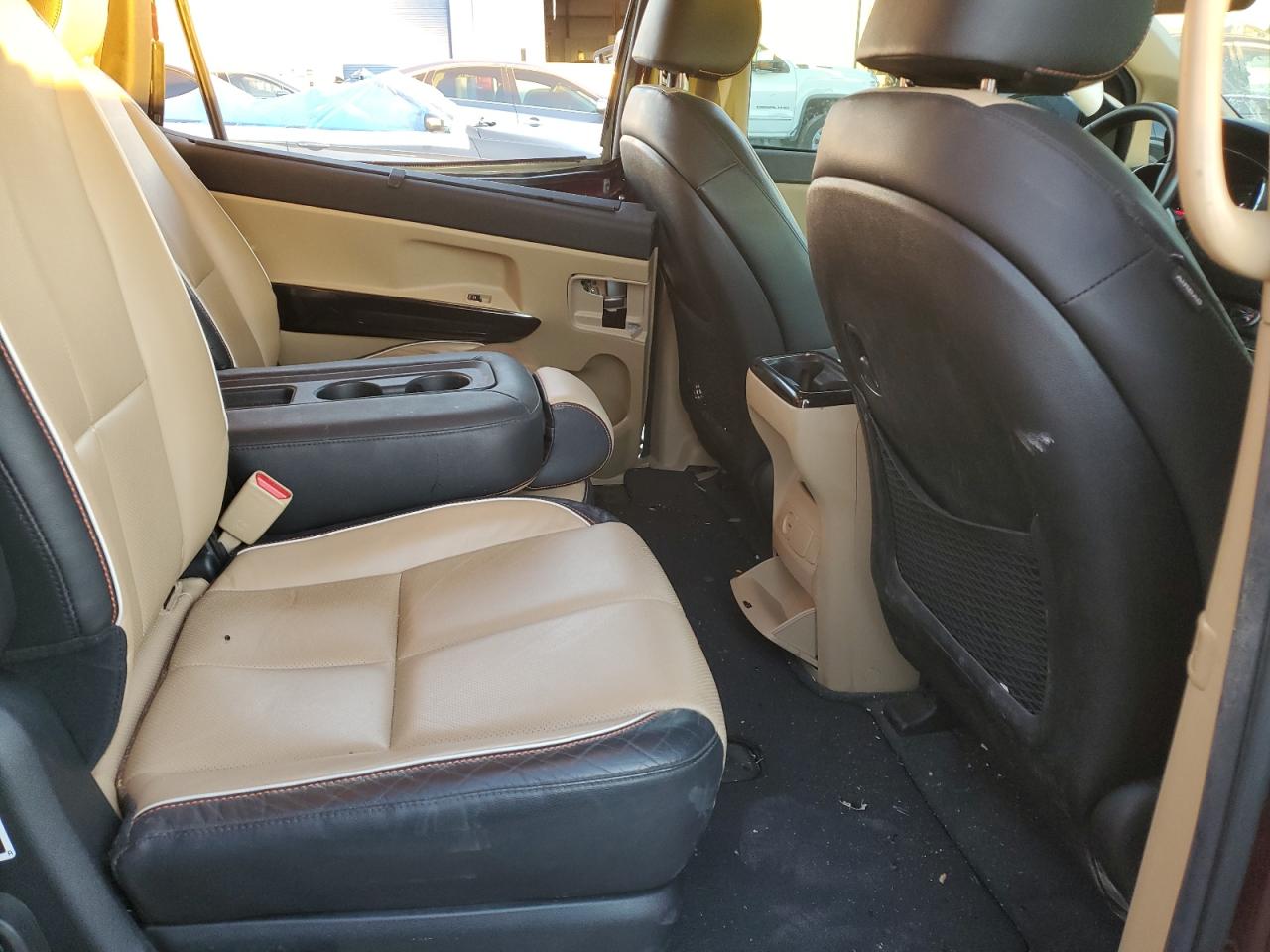 2018 KIA Sedona VIN KNDMC5C17J6379118 Copart auction photo, side damage thumbnail 11