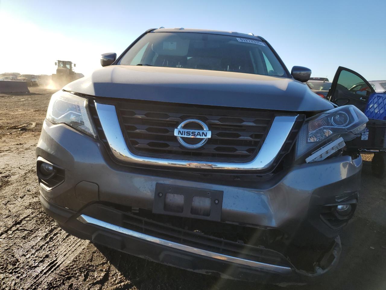 2020 Nissan Pathfinder VIN 5N1DR2BM6LC580808 Copart auction photo, front end / side damage thumbnail 5