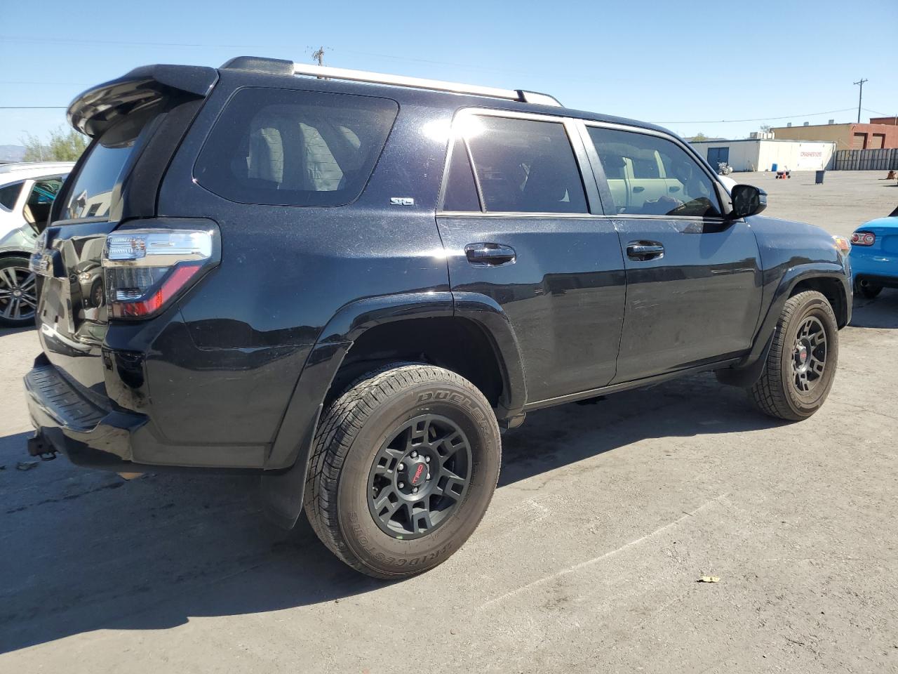 2020 Toyota 4Runner VIN JTEZU5JR8L5223153 Copart auction photo, front end damage thumbnail 3