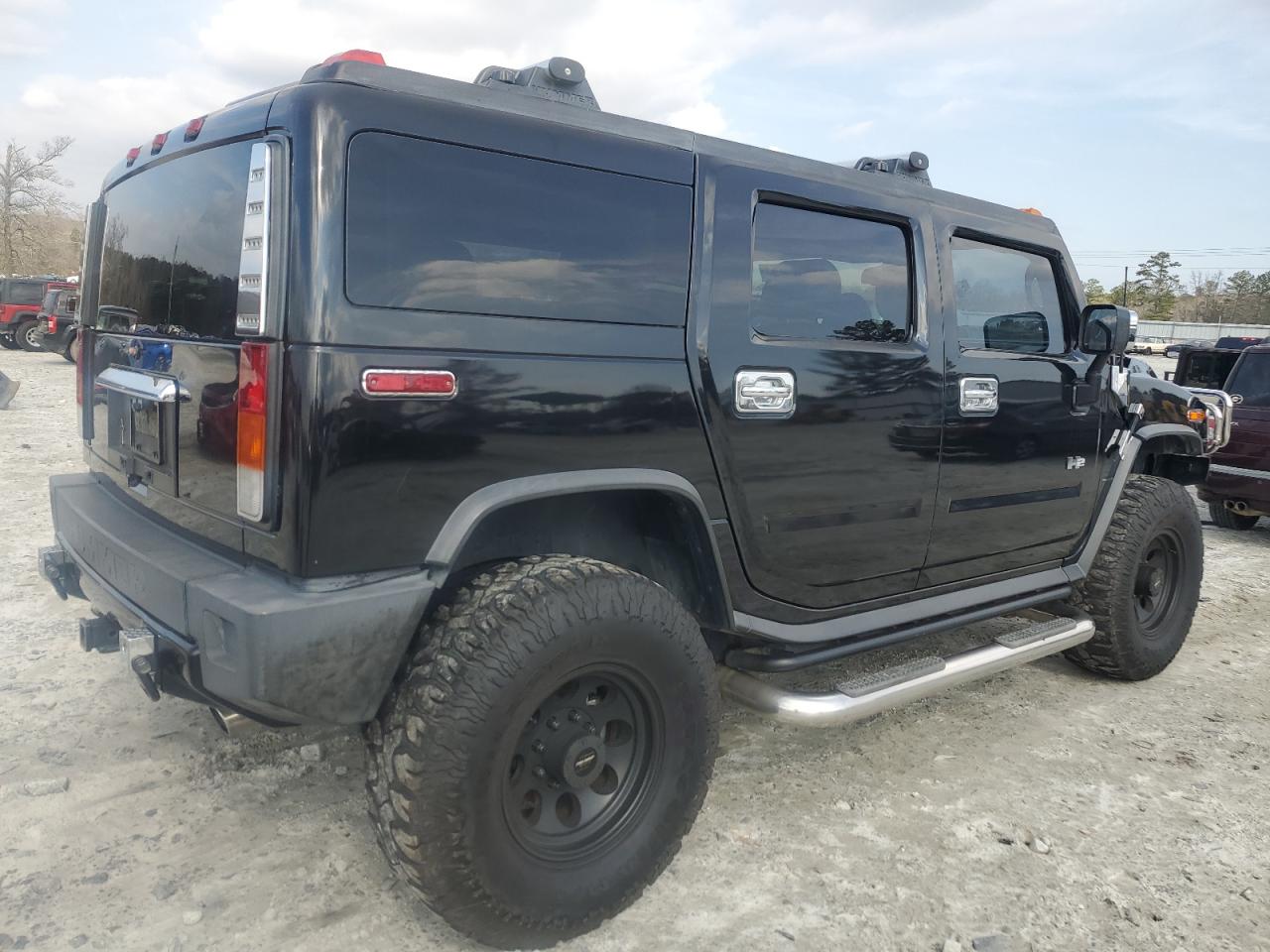 2004 Hummer H2 VIN 5GRGN23U54H118187 Copart auction photo, water/flood / minor dent/scratches damage thumbnail 3