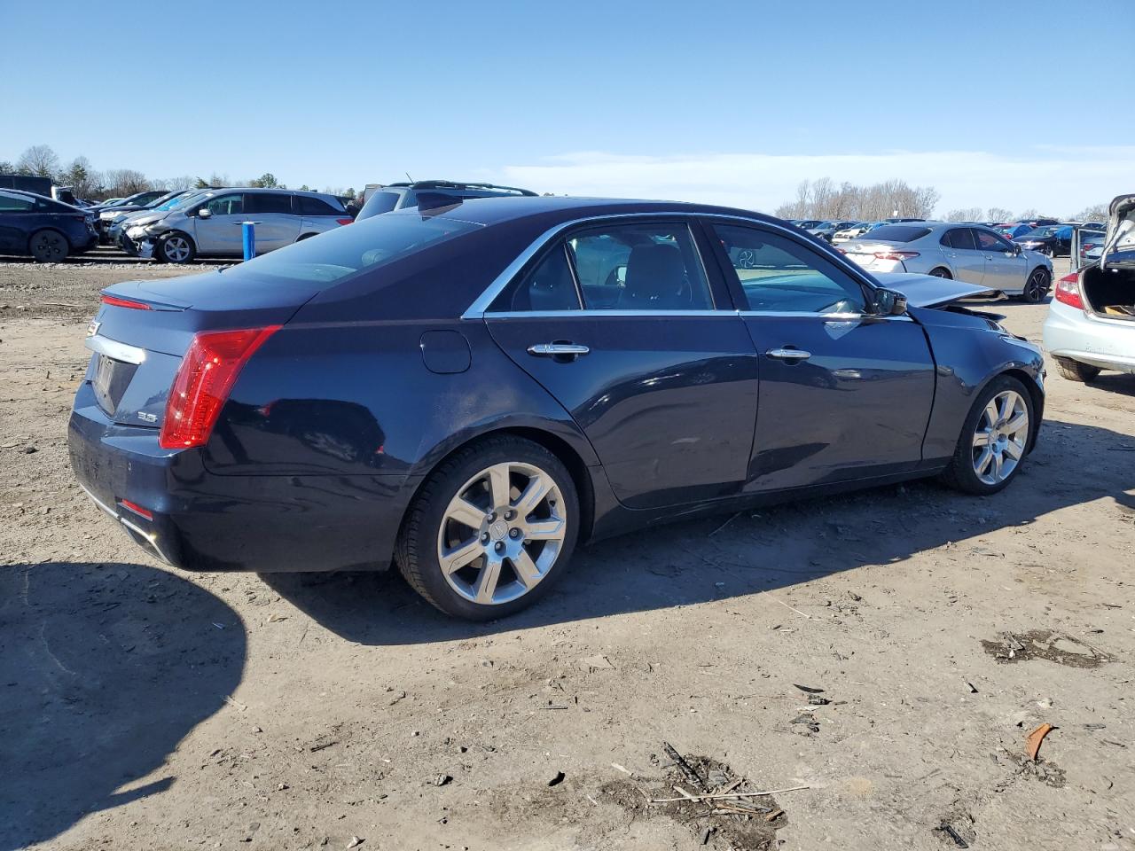 2015 Cadillac CTS VIN 1G6AZ5S34F0136707 Copart auction photo, front end / side damage thumbnail 3