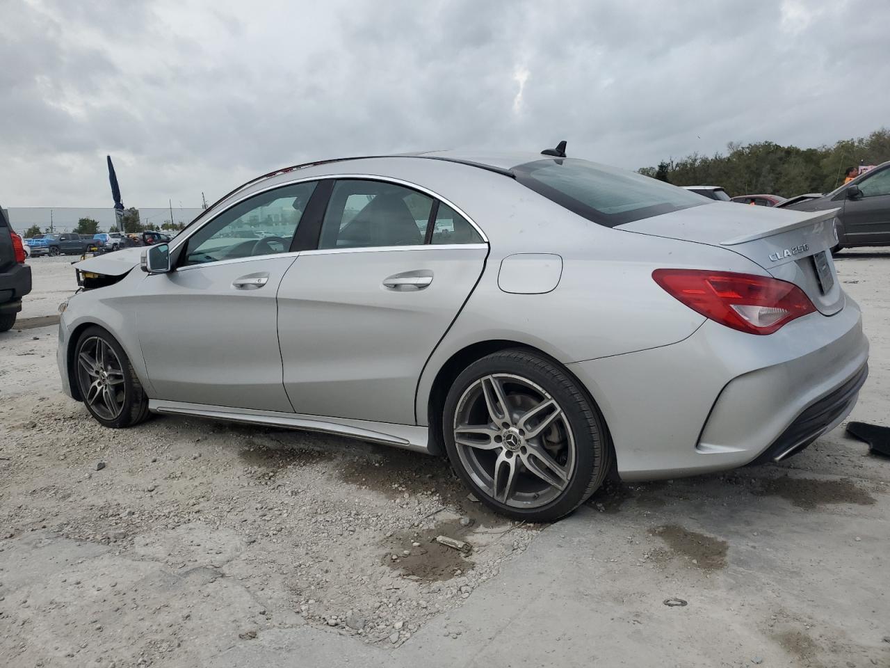 2018 Mercedes-Benz CLA-klasse VIN WDDSJ4EB6JN678348 Copart auction photo, front end / all over damage thumbnail 2