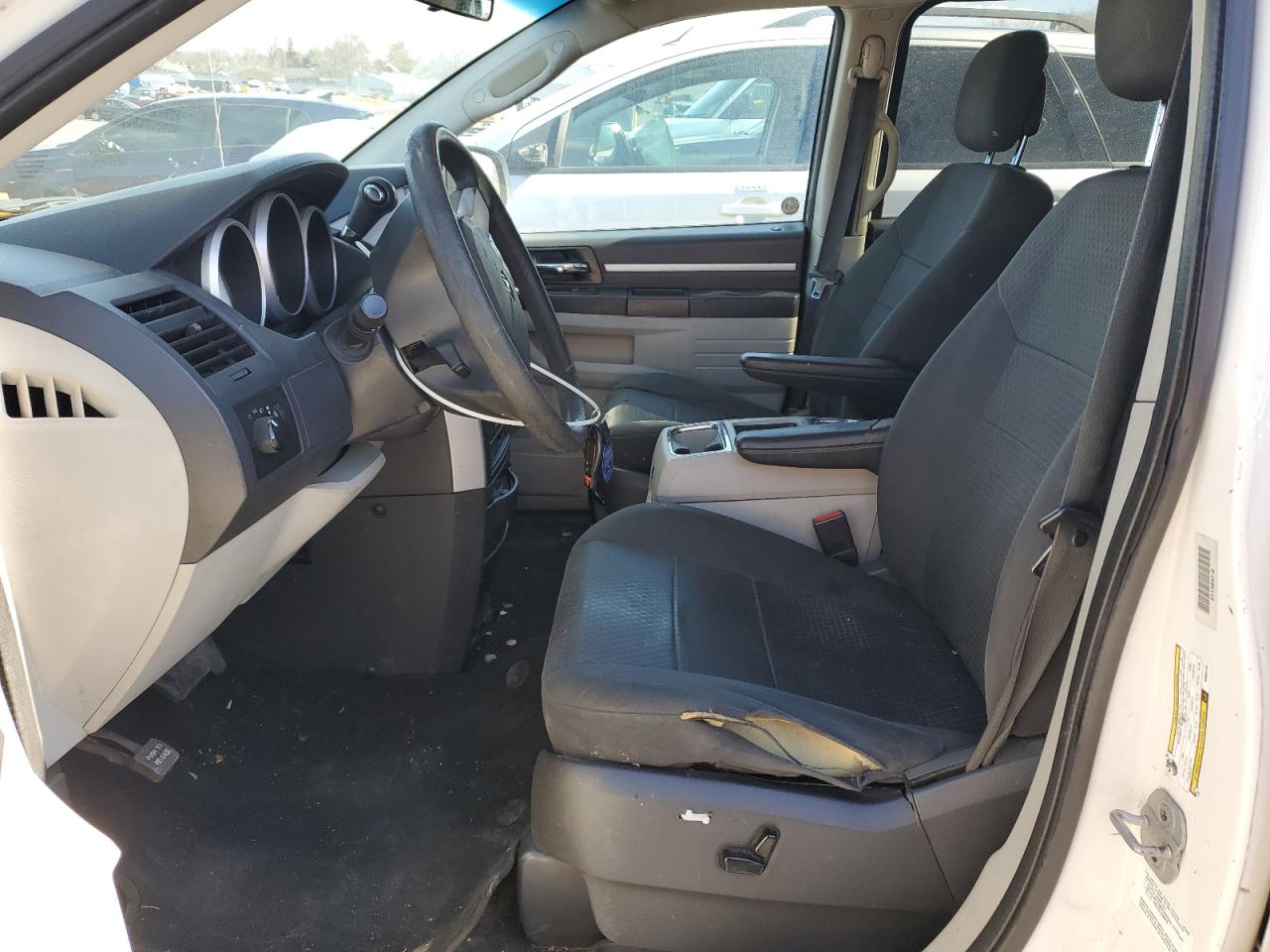 2010 Dodge Caravan VIN 2D4RN4DE8AR339749 Copart auction photo, front end / side damage thumbnail 7