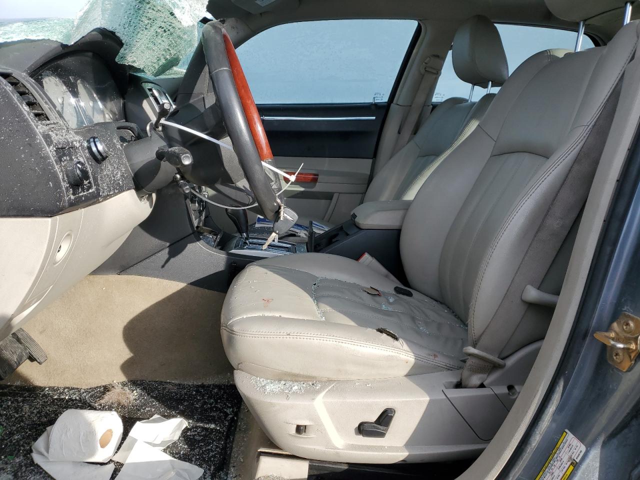 2006 Chrysler 300 VIN 2C3LA63H16H505780 Copart auction photo, all over damage thumbnail 7