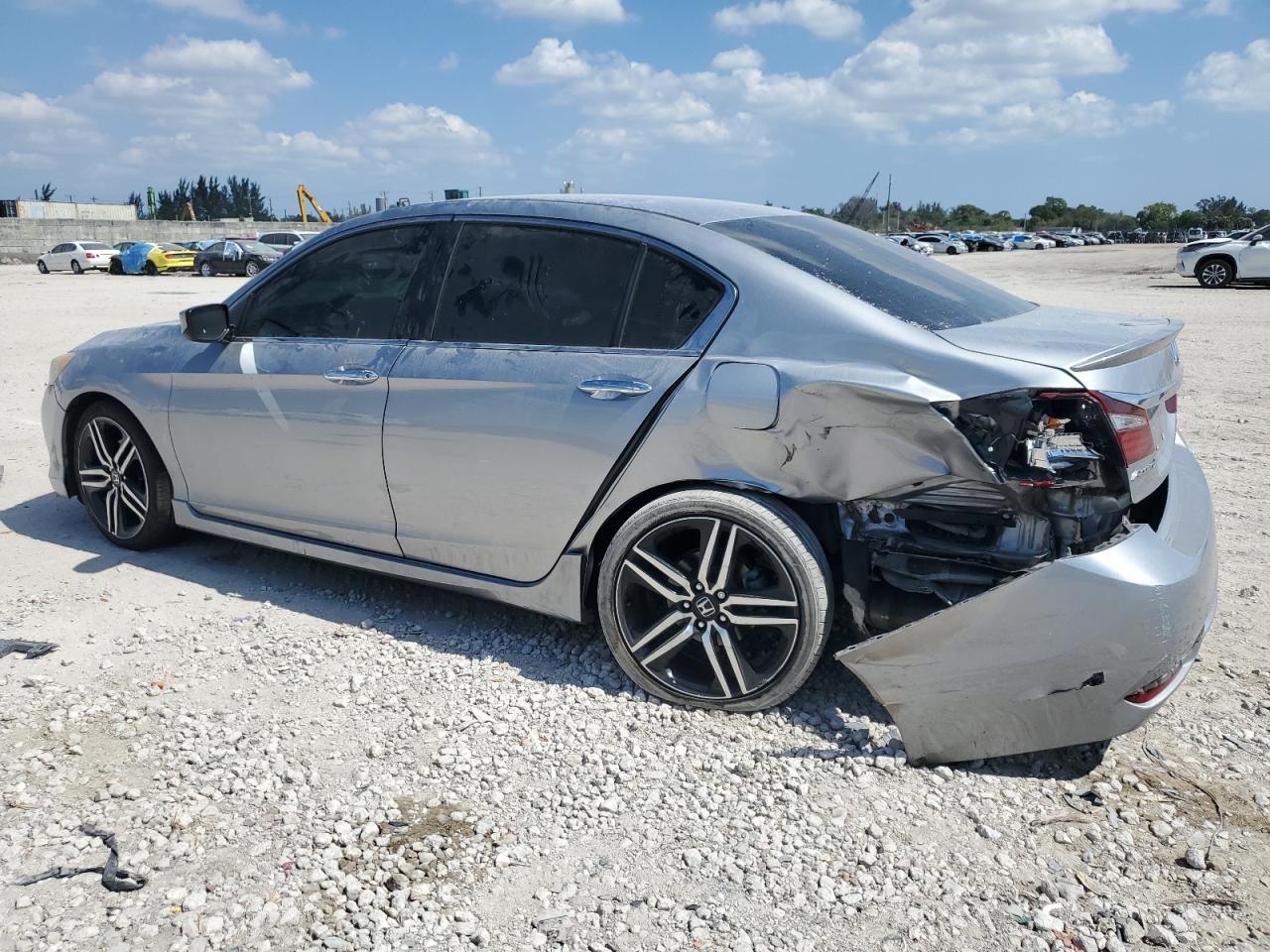 2017 Honda Accord VIN 1HGCR2F58HA191501 Copart auction photo, rear end / minor dent/scratches damage thumbnail 2