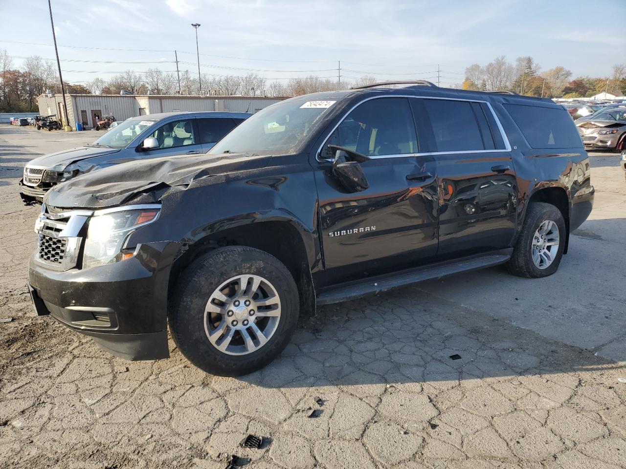 2018 Chevrolet Suburban VIN 1GNSKHKC6JR230624