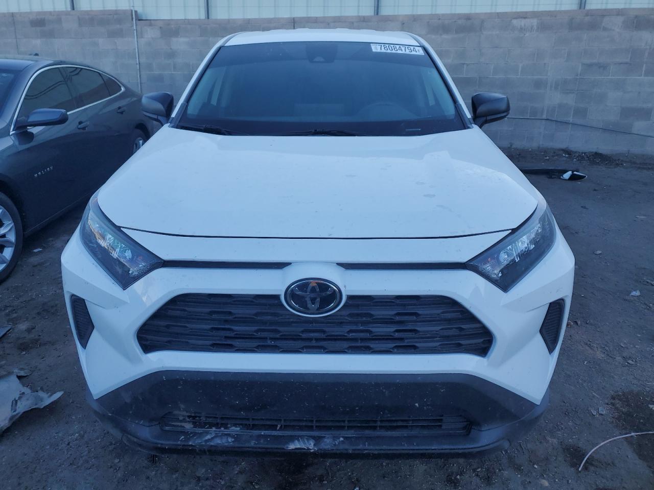 2022 Toyota RAV 4 VIN 2T3H1RFV3NW227483 Copart auction photo, water/flood damage thumbnail 5