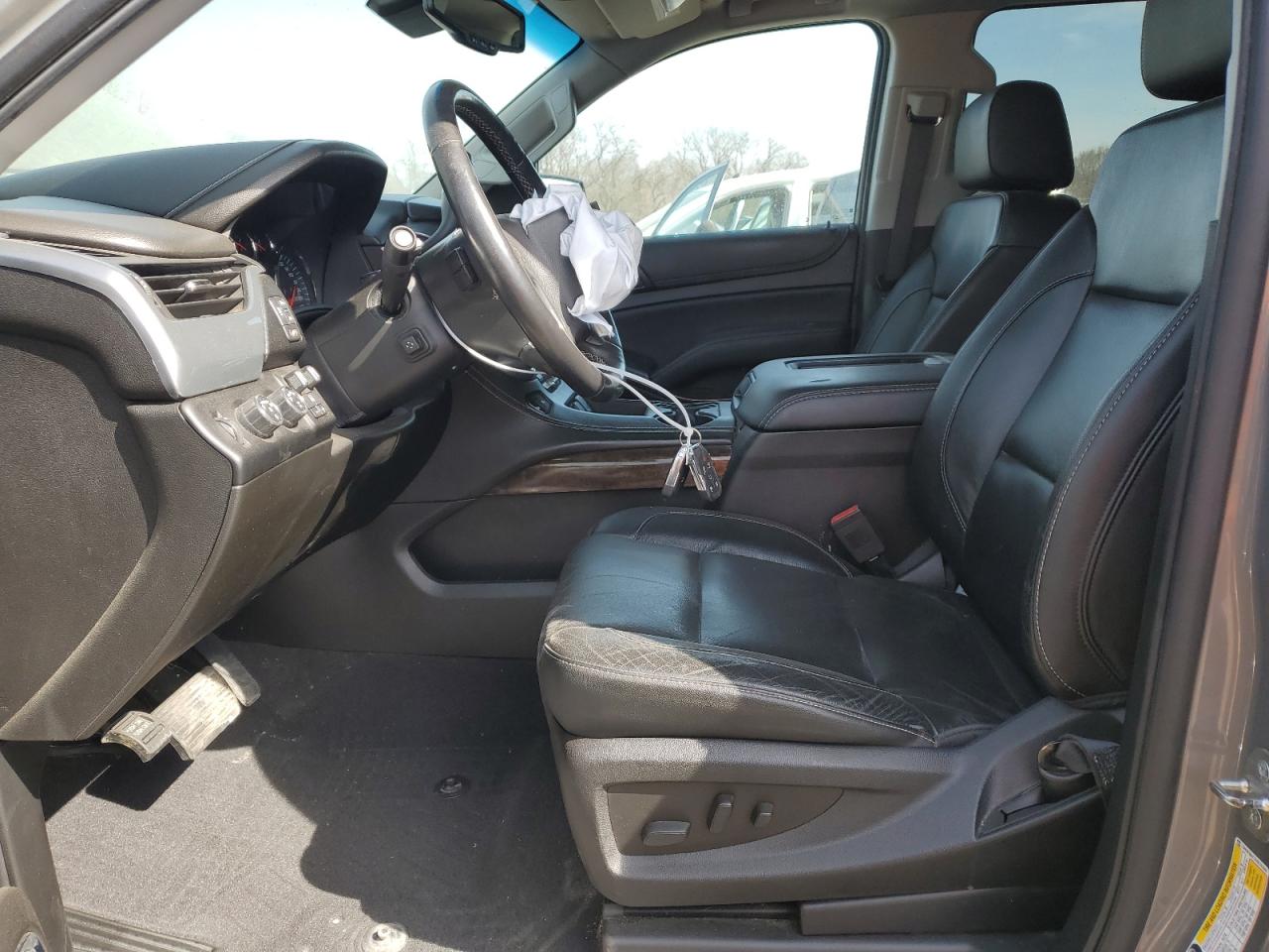2019 Chevrolet Tahoe VIN 1GNSKBKC7KR170268 Copart auction photo, front end damage thumbnail 7