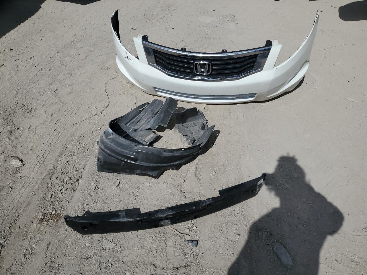 2008 Honda Accord VIN JHMCP26448C058913 Copart auction photo, rear end / front end damage thumbnail 12