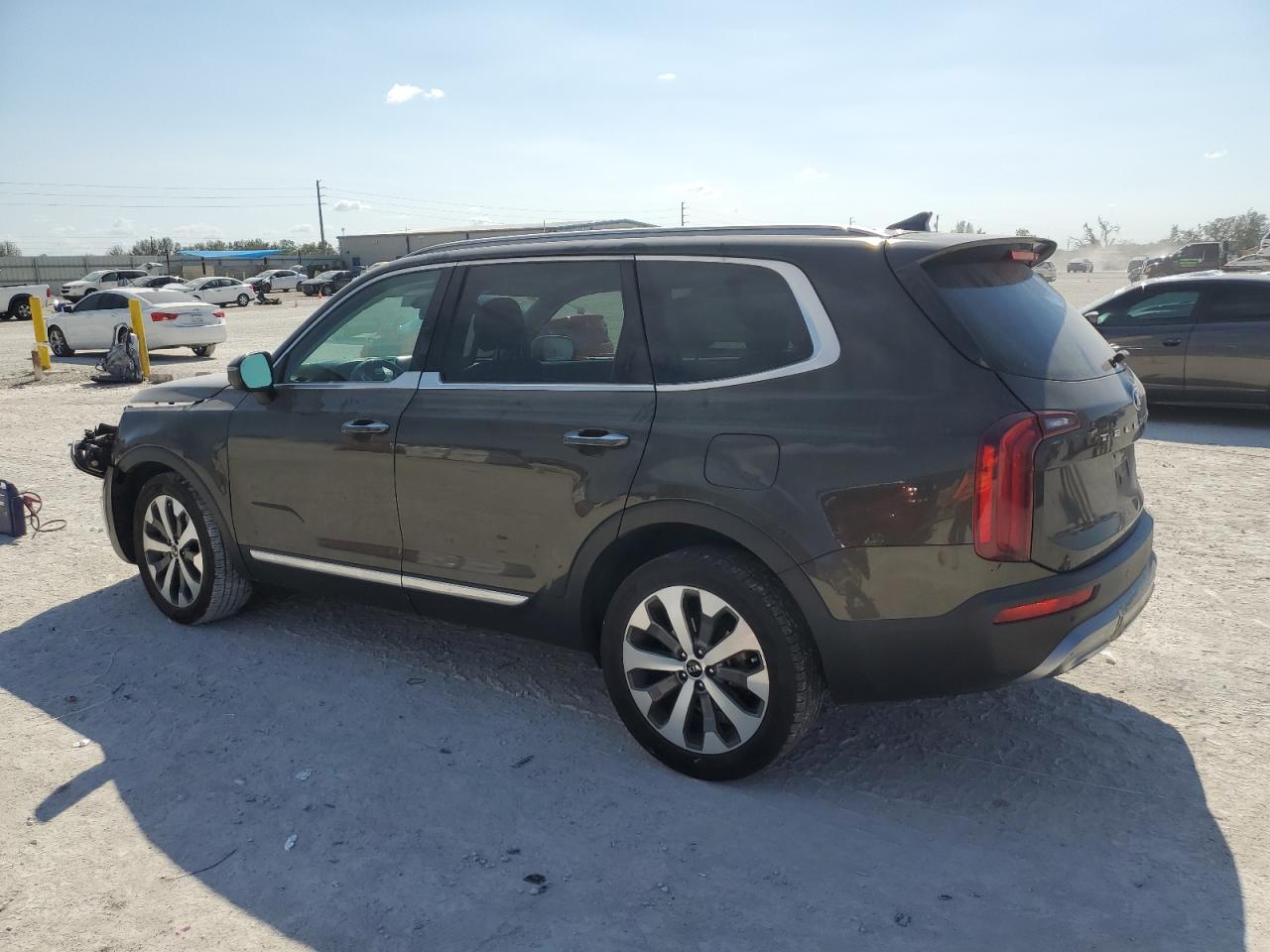 2020 KIA Telluride VIN 5XYP64HC3LG024195 Copart auction photo, front end damage thumbnail 2