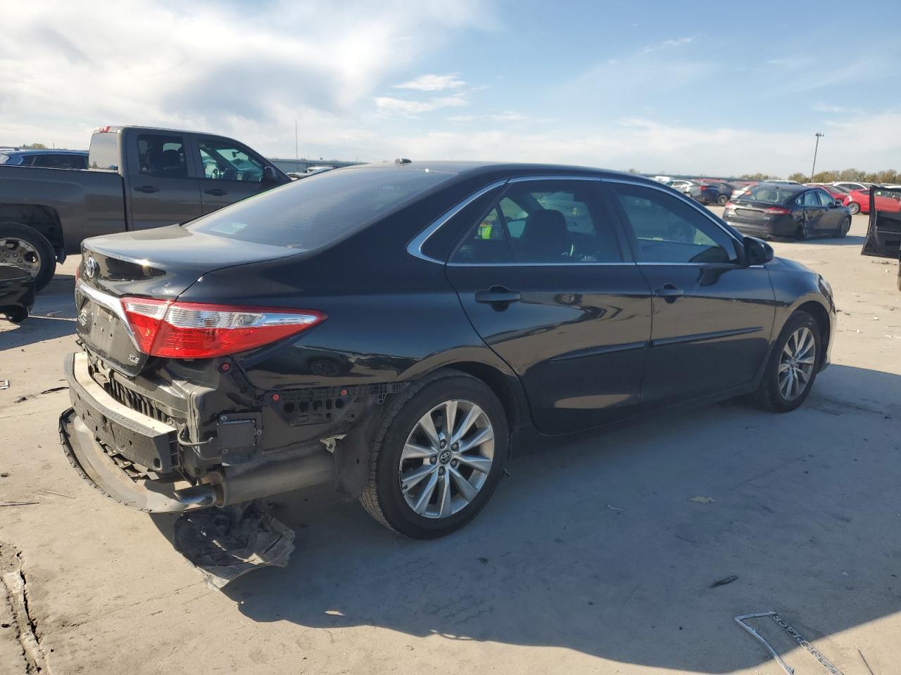 2016 Toyota Camry VIN 4T1BF1FK5GU576428 Copart auction photo, rear end / side damage thumbnail 3