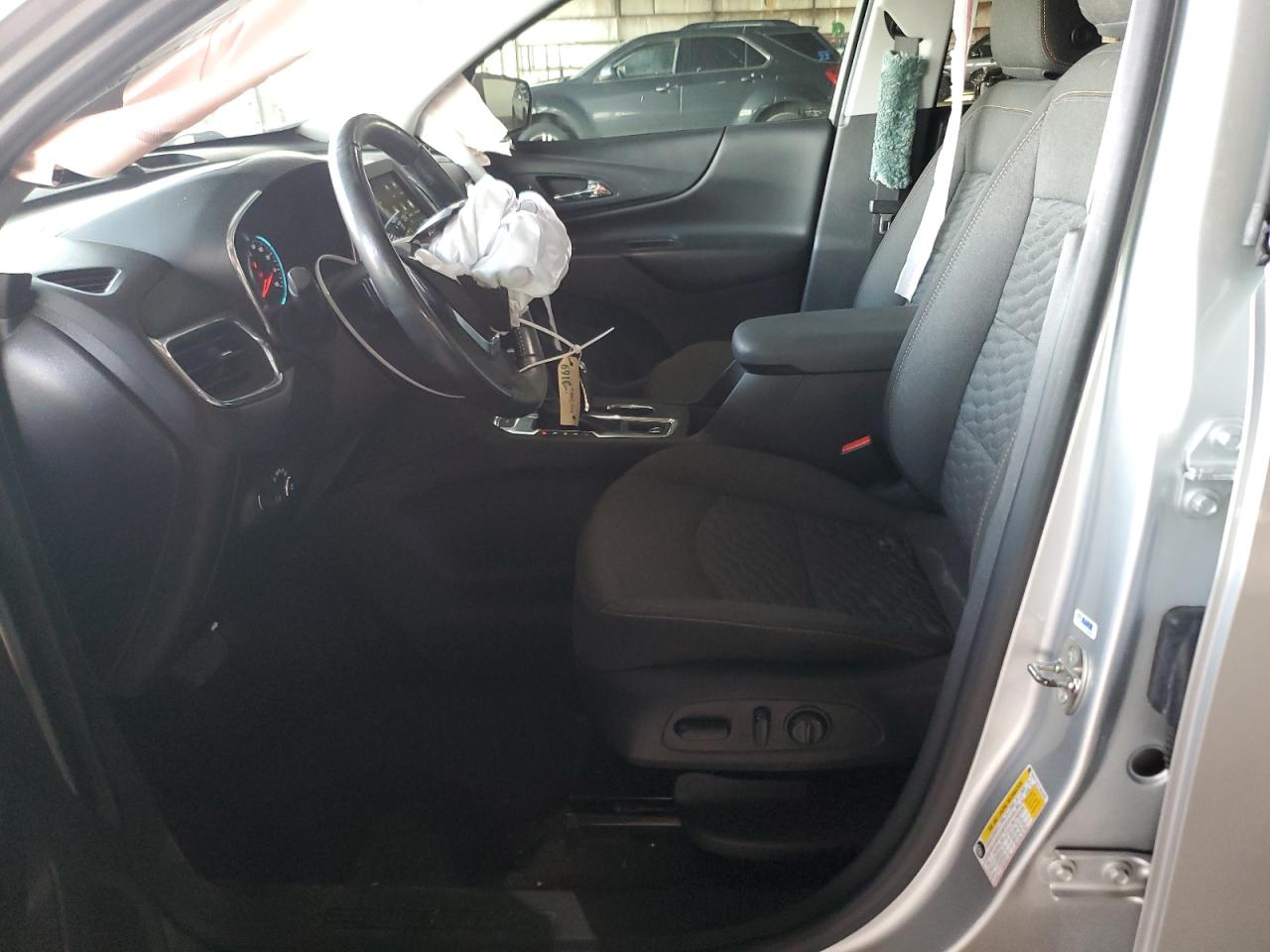 2019 Chevrolet Equinox VIN 3GNAXLEX7KS632990 Copart auction photo, front end / minor dent/scratches damage thumbnail 7