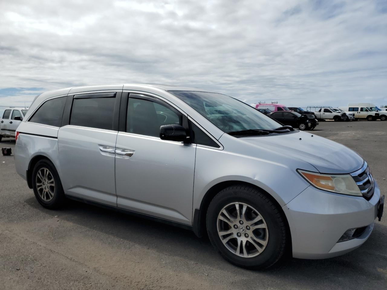 2012 Honda Odyssey VIN 5FNRL5H62CB117251 Copart auction photo, front end damage thumbnail 4