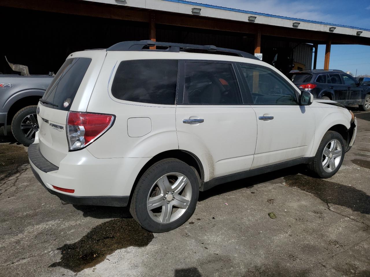 2009 Subaru Forester VIN JF2SH64649H746079 Copart auction photo, front end damage thumbnail 3