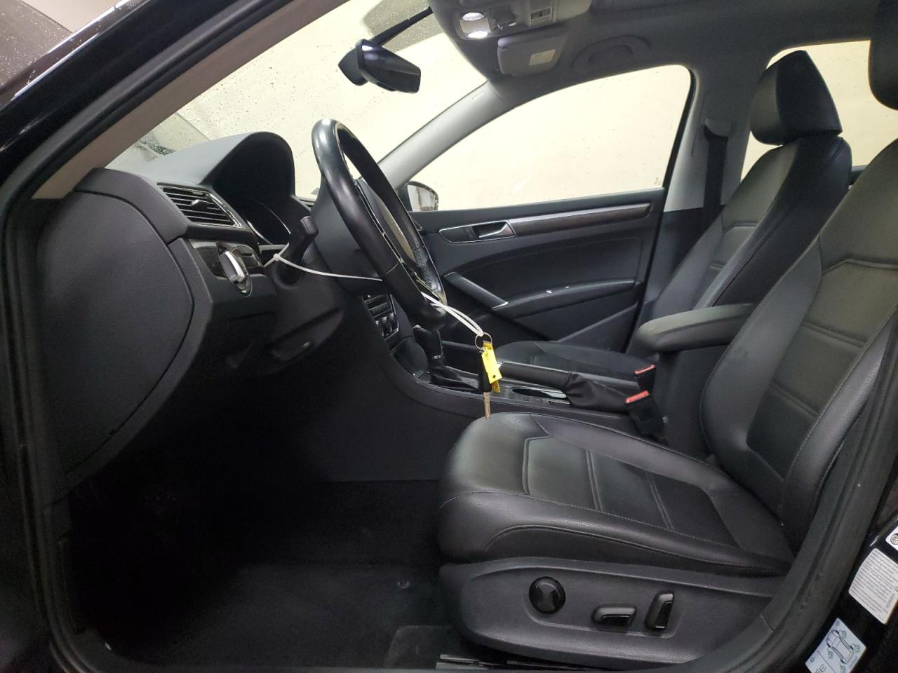 2016 Volkswagen Passat VIN 1VWBS7A38GC051000 Copart auction photo, rear end / front end damage thumbnail 7