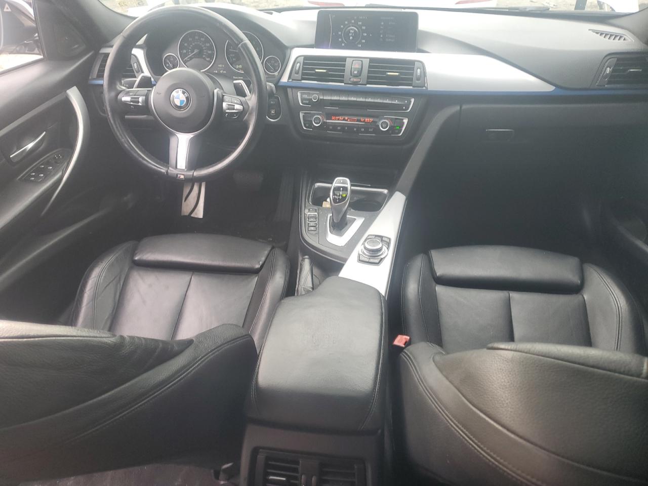 2013 BMW 3er VIN WBA3A9C54DF477049 Copart auction photo, minor dent/scratches damage thumbnail 8