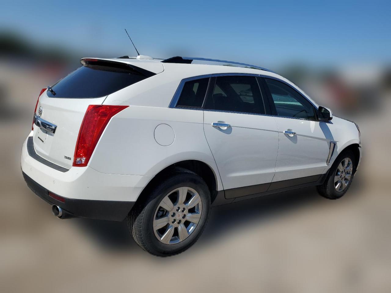 2016 Cadillac SRX VIN 3GYFNBE3XGS555254 Copart auction photo, front end / minor dent/scratches damage thumbnail 3