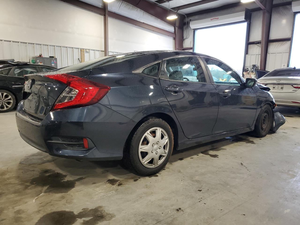 2016 Honda Civic VIN 19XFC2F59GE026873 Copart auction photo, front end damage thumbnail 3