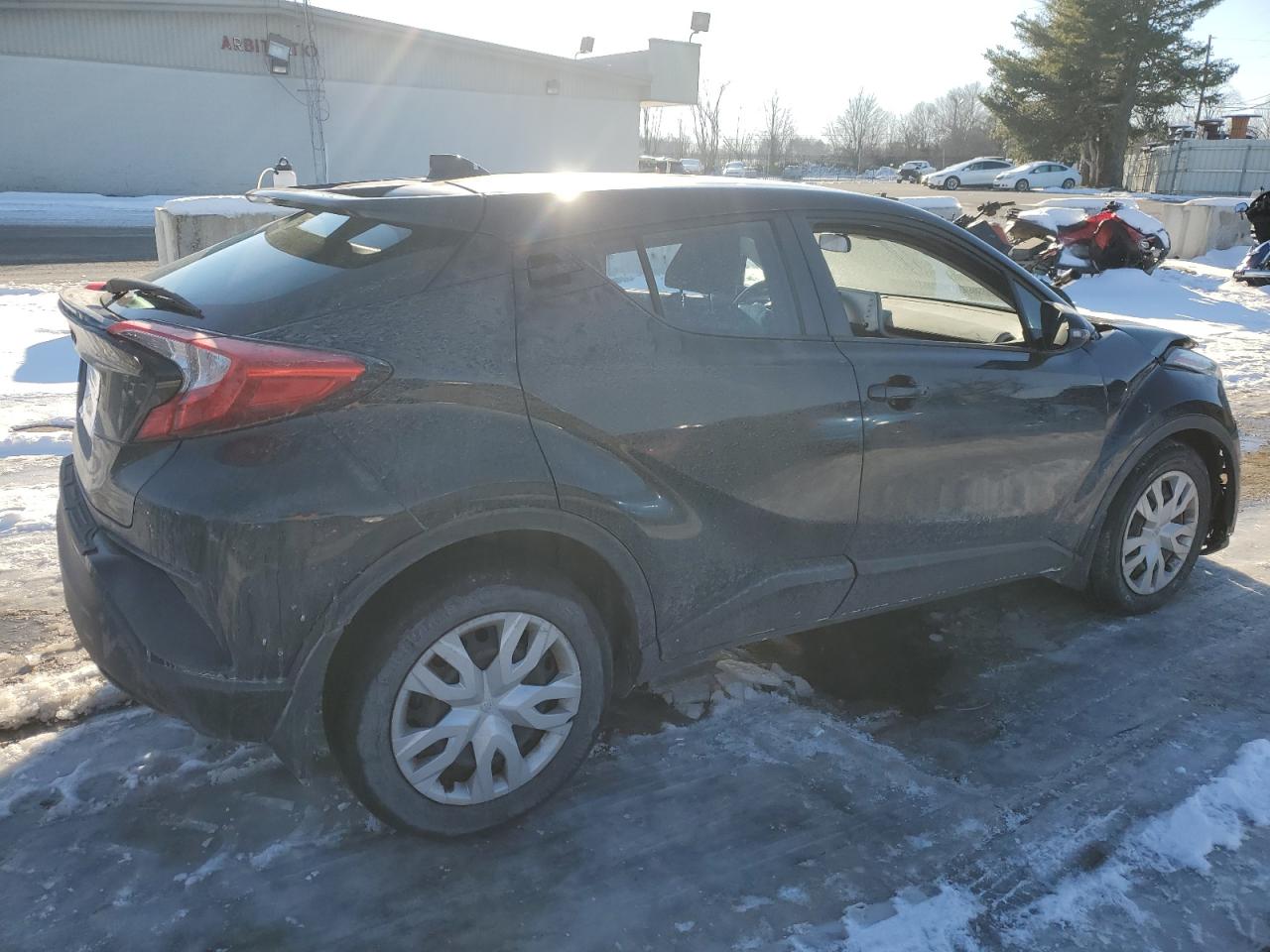 2020 Toyota C-HR VIN NMTKHMBX1LR117590 Copart auction photo, front end damage thumbnail 3
