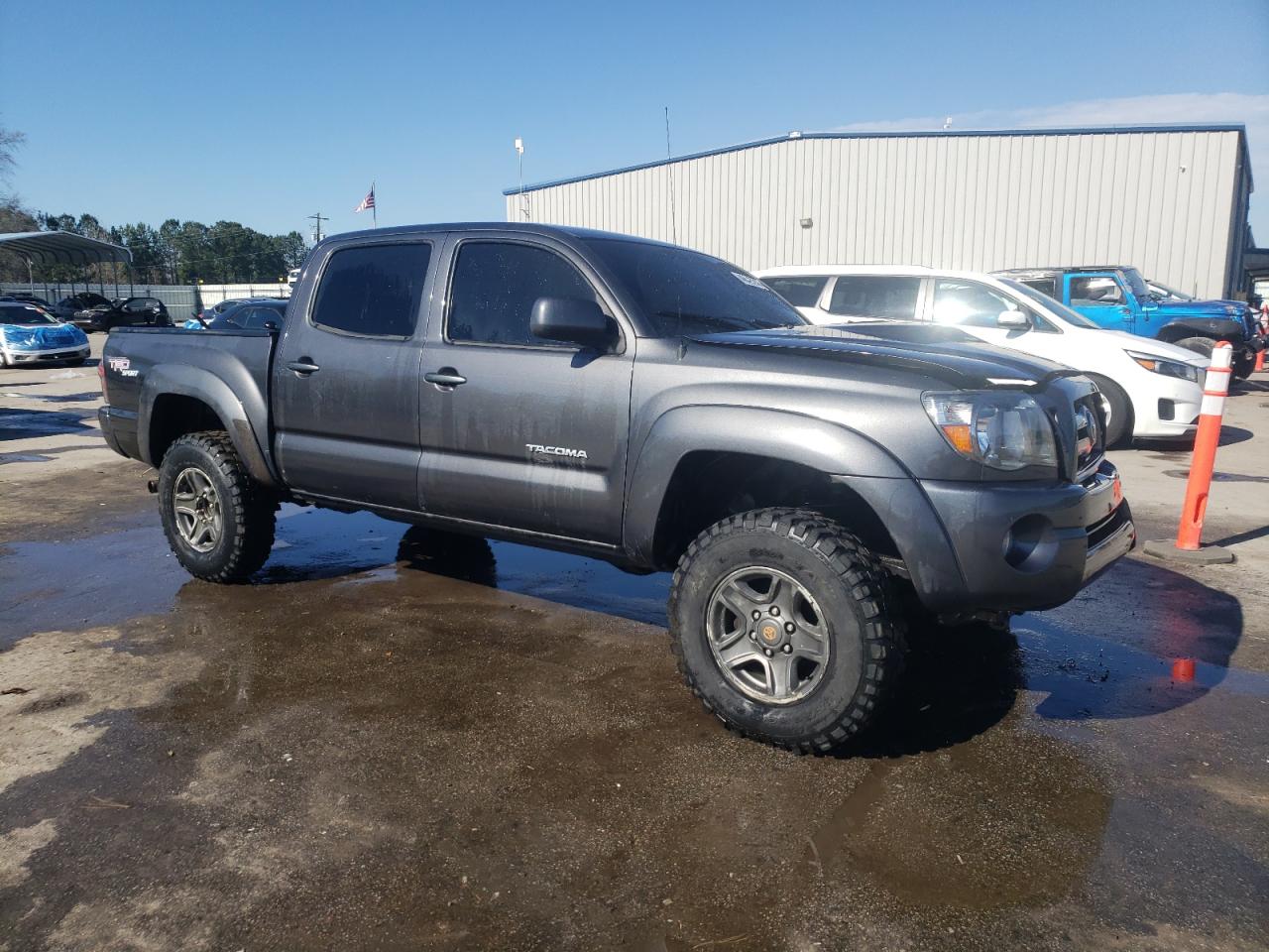 2010 Toyota Tacoma VIN 3TMLU4EN7AM048462 Copart auction photo, front end damage thumbnail 4