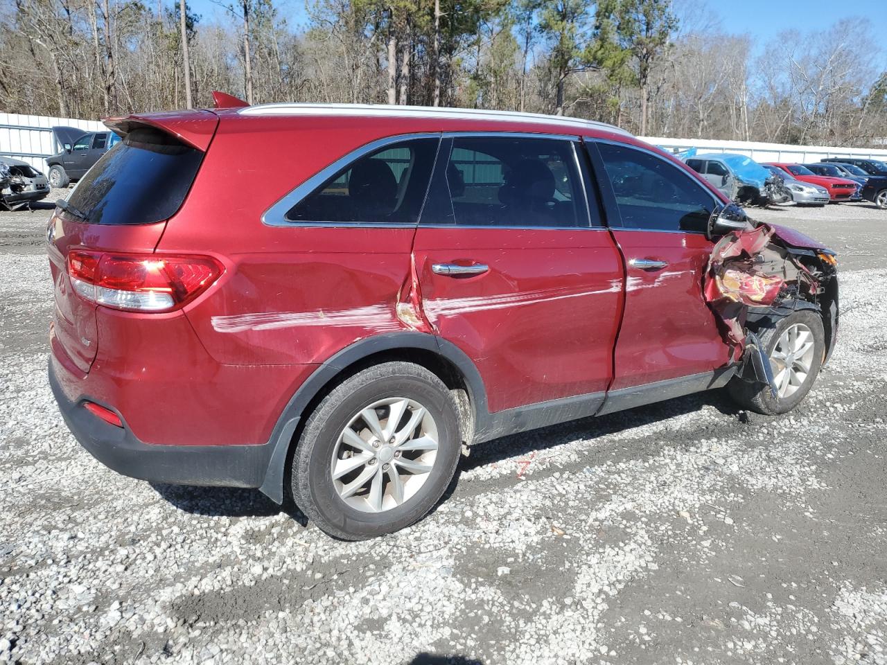 2018 KIA Sorento VIN 5XYPG4A33JG410748 Copart auction photo, all over damage thumbnail 3