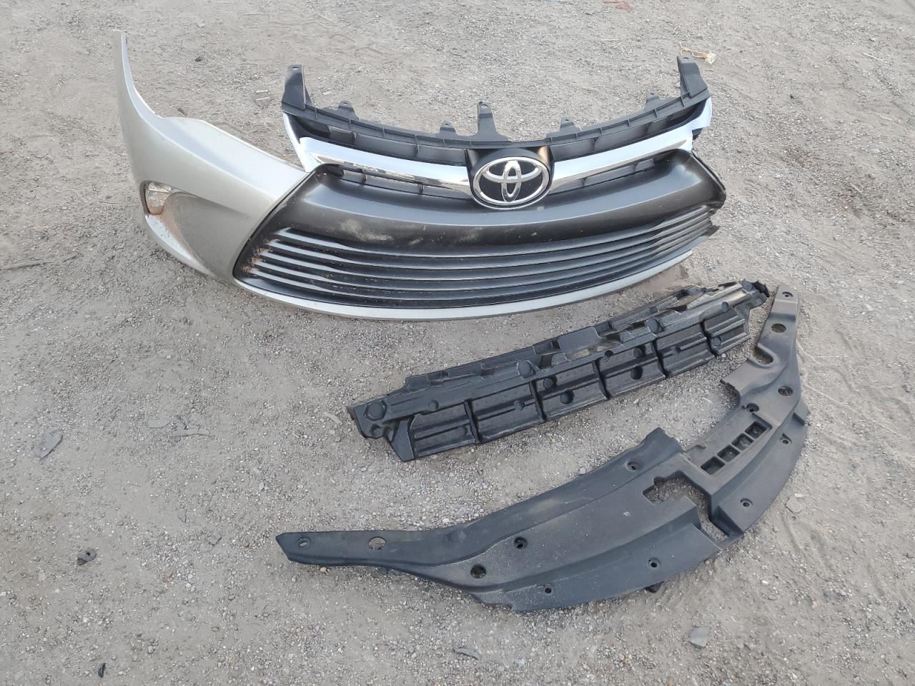 2015 Toyota Camry VIN 4T1BF1FK9FU014630 Copart auction photo, front end damage thumbnail 12