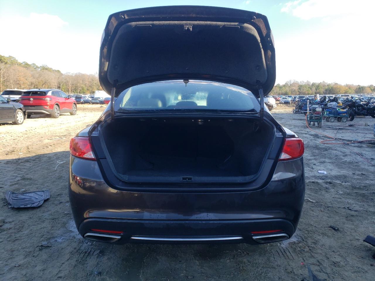 2015 Chrysler 200 VIN 1C3CCCCG6FN524154 Copart auction photo, front end / side damage thumbnail 6