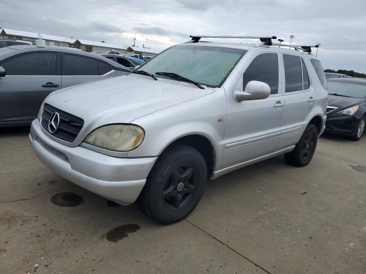 1999 Mercedes-Benz M-klasse VIN 4JGAB54E3XA071629