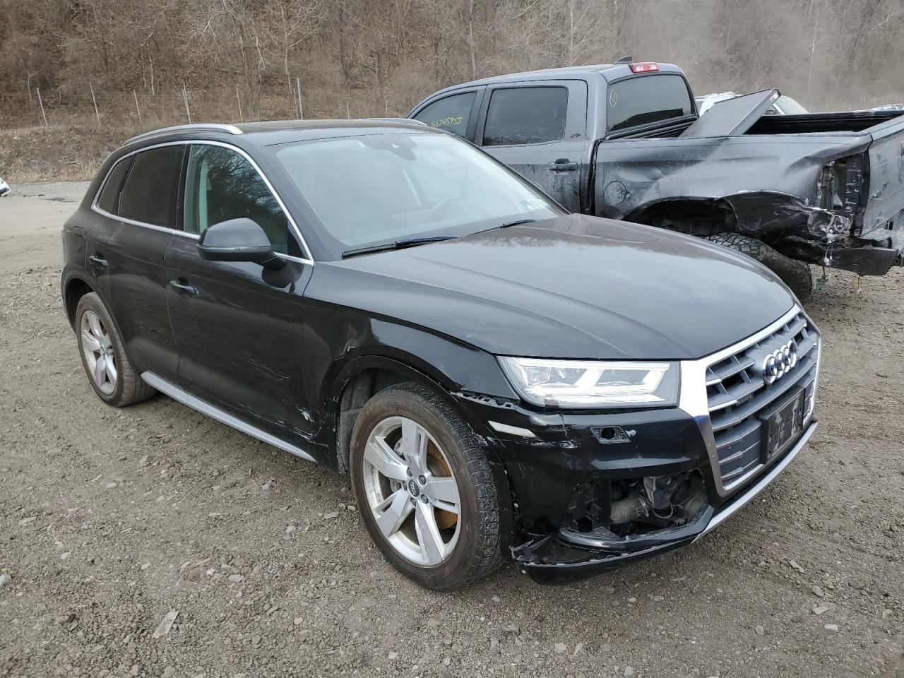 2019 Audi Q5 VIN WA1BNAFY0K2053019 Copart auction photo, front end / minor dent/scratches damage thumbnail 4