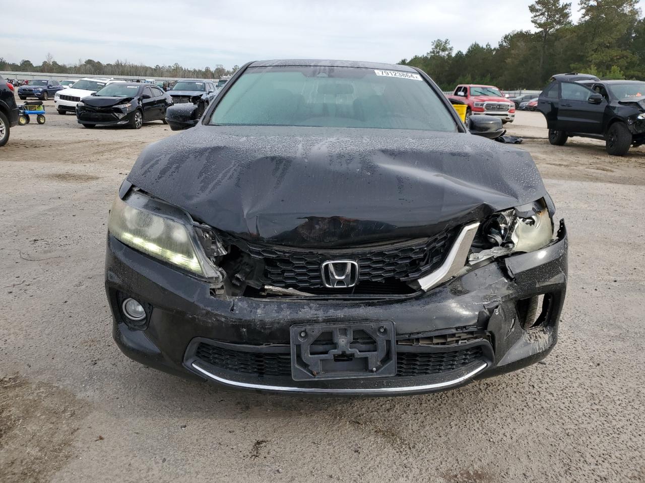2013 Honda Accord VIN 1HGCT2B81DA008130 Copart auction photo, front end damage thumbnail 5