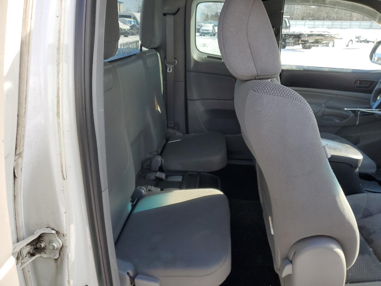 2013 Toyota Tacoma VIN 5TFTX4CN8DX035258 Copart auction photo, front end / side damage thumbnail 10